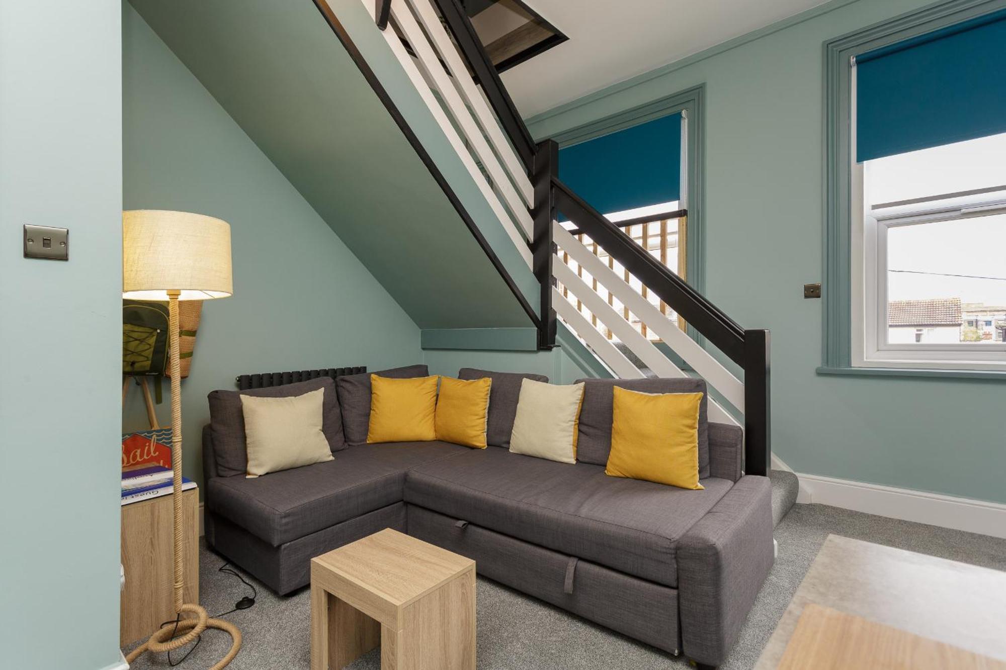 פורטסמות' Stopover At Seabird Apartments Central Southsea חדר תמונה